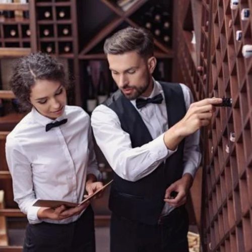 PROGRAMA UNIVERSITARIO EN SOMMELLERIE Y GESTIÓN ADMINISTRATIVA Curso de cata de vinos en Jujuy
